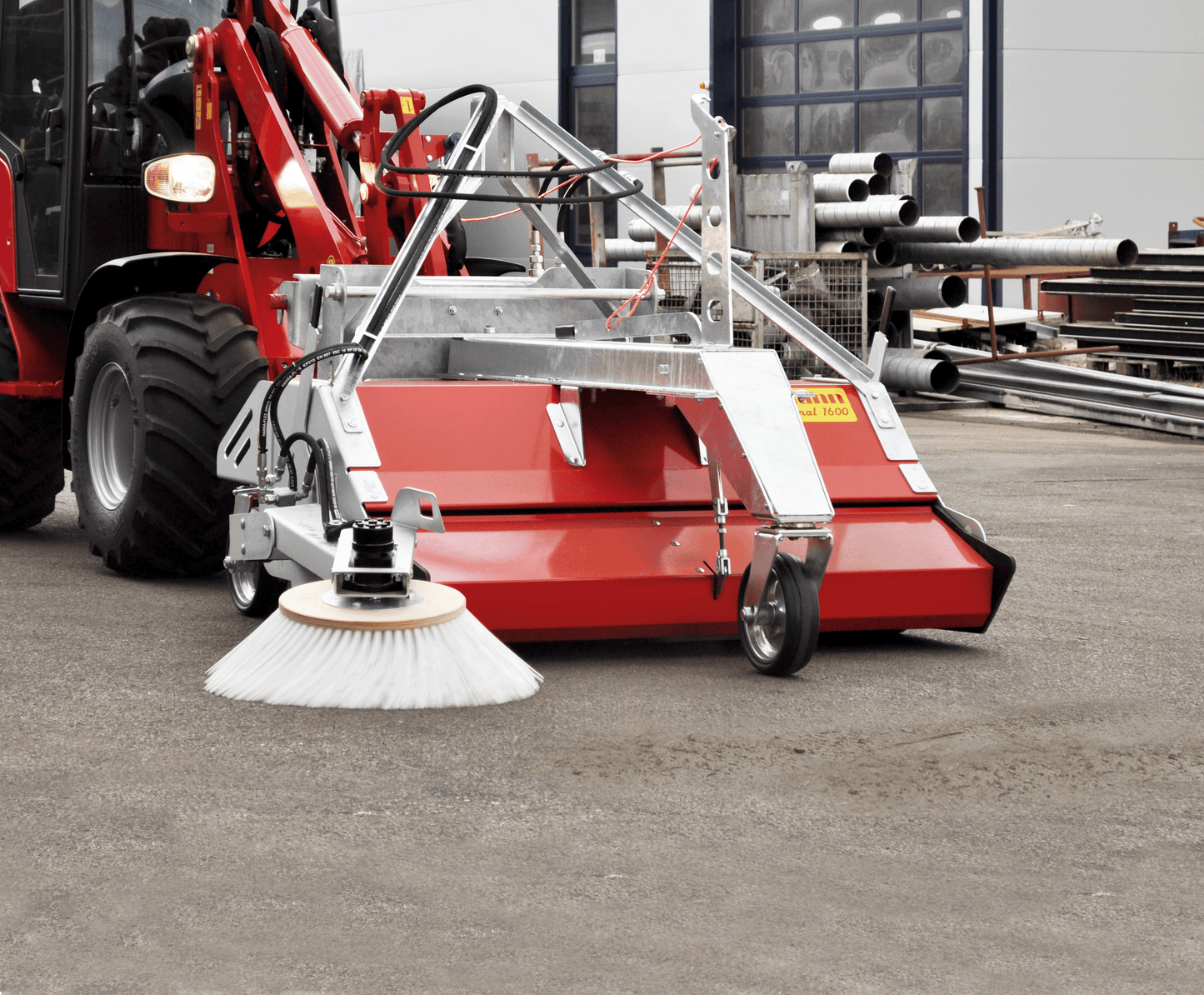 Optimal 1600 for rear attachment